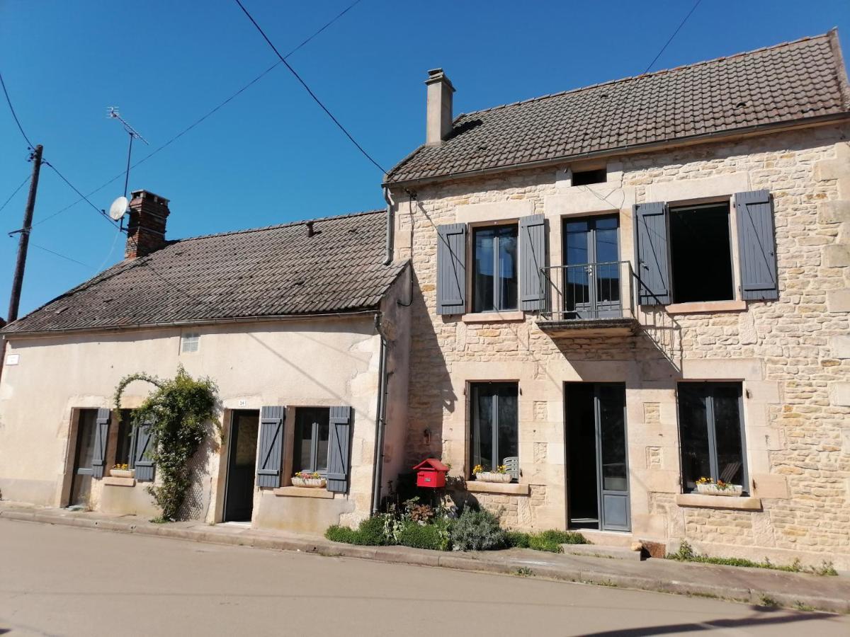 Villa Hotier Des Fees Andryes Exterior foto
